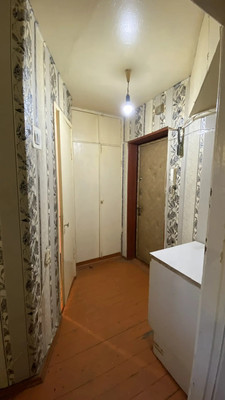 Продам однокомнатную (1-комн.) квартиру, 43, квартал Дмитровский тер