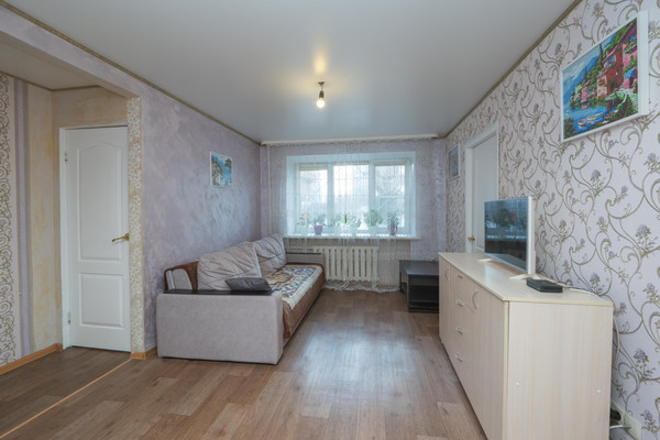 Продам двухкомнатную (2-комн.) квартиру, Тургенева ул, 12, Пермь г