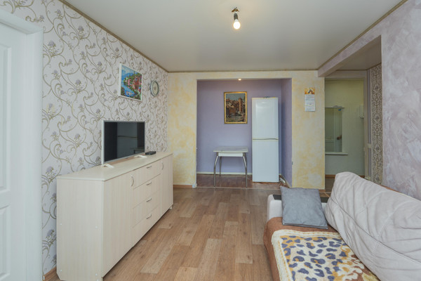 Продам двухкомнатную (2-комн.) квартиру, Тургенева ул, 12, Пермь г