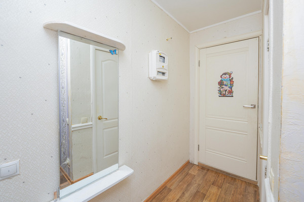 Продам двухкомнатную (2-комн.) квартиру, Тургенева ул, 12, Пермь г