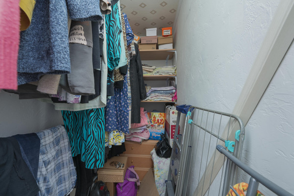 Продам двухкомнатную (2-комн.) квартиру, Тургенева ул, 12, Пермь г