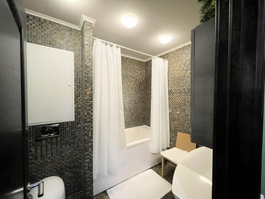 Продам однокомнатную (1-комн.) квартиру, Привольная ул, 56, Москва г