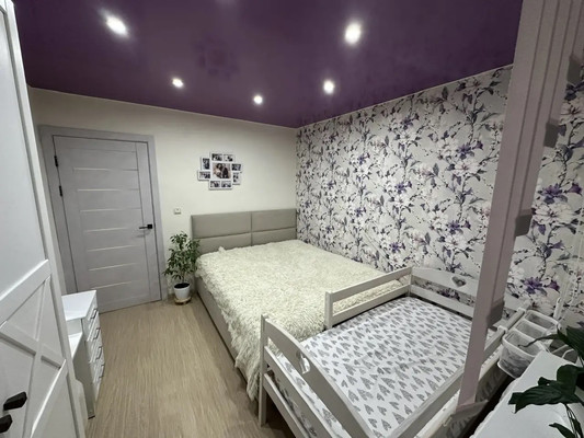 Продам двухкомнатную (2-комн.) квартиру, Морозова ул, 152, Сыктывкар г