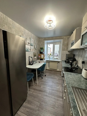 Продам двухкомнатную (2-комн.) квартиру, Морозова ул, 152, Сыктывкар г