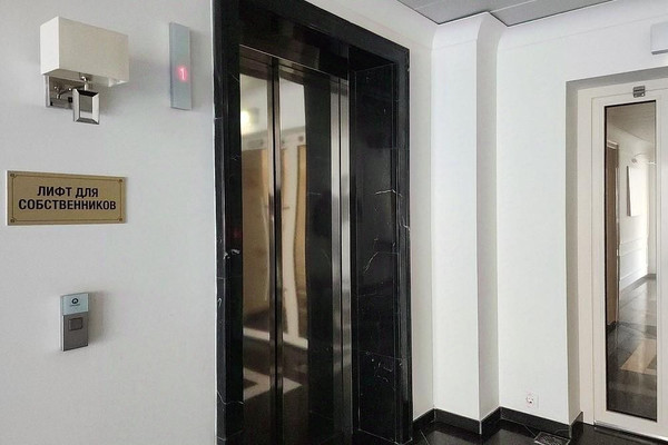 Продам двухкомнатную (2-комн.) квартиру, Большая Садовая ул, 5к1, Москва г