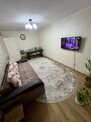 Продам двухкомнатную (2-комн.) квартиру, Малышева (Лазаревский р-н) ул, 7, Сочи г