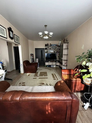 Продам трехкомнатную (3-комн.) квартиру, Ямская ул, 10, Ханты-Мансийск г