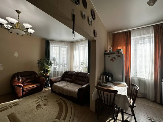 Продам трехкомнатную (3-комн.) квартиру, Ямская ул, 10, Ханты-Мансийск г