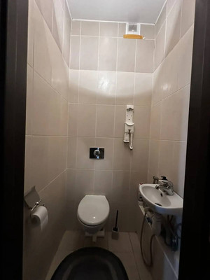 Продам трехкомнатную (3-комн.) квартиру, Ямская ул, 10, Ханты-Мансийск г