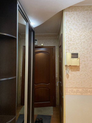 Продам трехкомнатную (3-комн.) квартиру, Постышева б-р, 29, Иркутск г