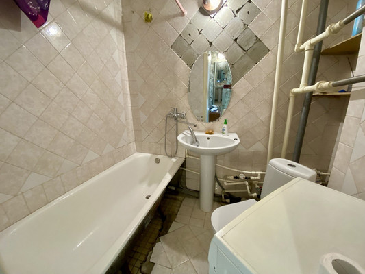 Продам однокомнатную (1-комн.) квартиру, Добровольского ул, 8/1, Ростов-на-Дону г