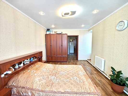 Продам трехкомнатную (3-комн.) квартиру, Ленина ул, 86в, Тюлячи с