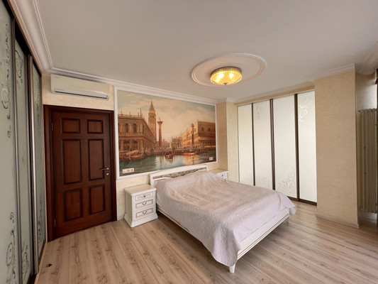 Продам многокомнатную квартиру, Красновишерская ул, 39, Пермь г