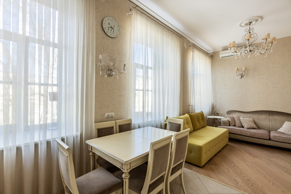 Продам двухкомнатную (2-комн.) квартиру, Мануильского ул, 37, Кронштадт г