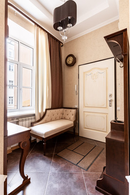 Продам двухкомнатную (2-комн.) квартиру, Мануильского ул, 37, Кронштадт г