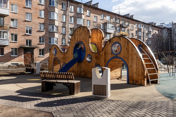 Продам двухкомнатную (2-комн.) квартиру, Мануильского ул, 37, Кронштадт г