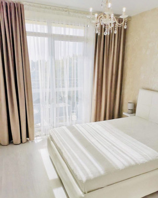 Продам двухкомнатную (2-комн.) квартиру, Обогатительная ул, 12, Янтарный пгт