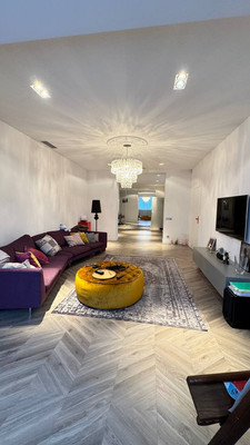 Продам трехкомнатную (3-комн.) квартиру, Сержанта Колоскова ул, 6аАк4, Калининград г