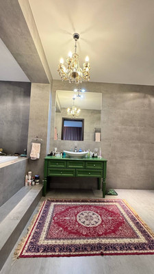 Продам трехкомнатную (3-комн.) квартиру, Сержанта Колоскова ул, 6аАк4, Калининград г