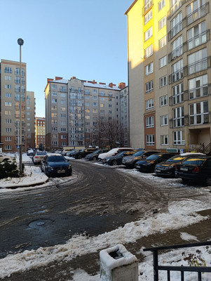 Продам однокомнатную (1-комн.) квартиру, Шахматная ул, 2кв, Калининград г