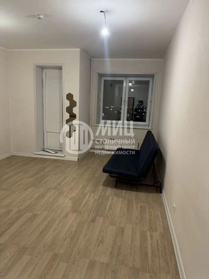 Продам однокомнатную (1-комн.) квартиру, Молодежный (Пригород Лесное мкр.) б-р, 15, Мисайлово д