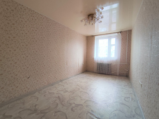 Продам двухкомнатную (2-комн.) квартиру, Коминтерна ул, 68, Нижний Тагил г