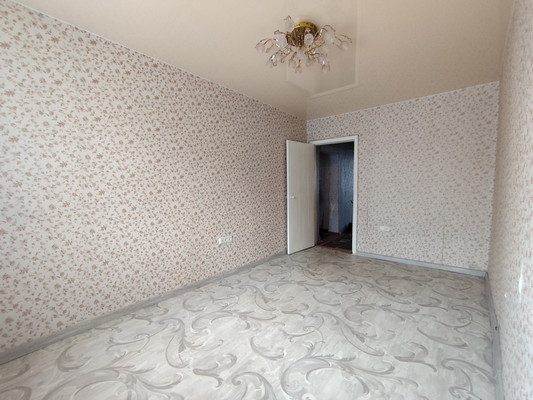 Продам двухкомнатную (2-комн.) квартиру, Коминтерна ул, 68, Нижний Тагил г