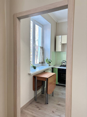 Продам трехкомнатную (3-комн.) квартиру, Большая Московская ул, 52/9, Великий Новгород г