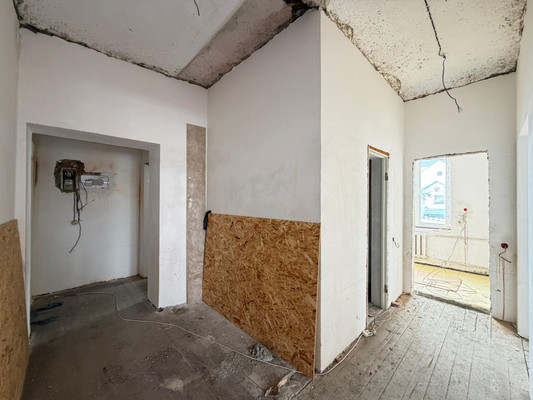 Продам трехкомнатную (3-комн.) квартиру, Ногмова ул, 54, Нальчик г