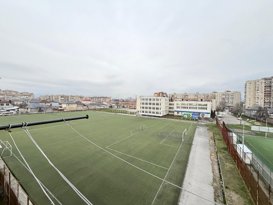 Продам двухкомнатную (2-комн.) квартиру, Оранжерейная ул, 7а, Нальчик г