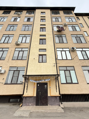 Продам двухкомнатную (2-комн.) квартиру, Оранжерейная ул, 7а, Нальчик г