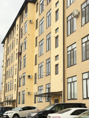 Продам двухкомнатную (2-комн.) квартиру, Оранжерейная ул, 7а, Нальчик г