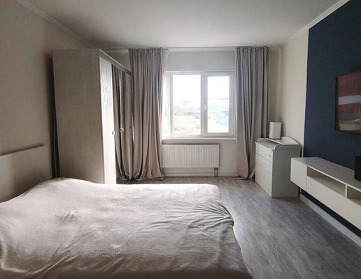 Продам однокомнатную (1-комн.) квартиру, Садовая ул, 16к2, Чёрная д