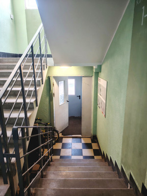 Продам однокомнатную (1-комн.) квартиру, Садовая ул, 16к2, Чёрная д