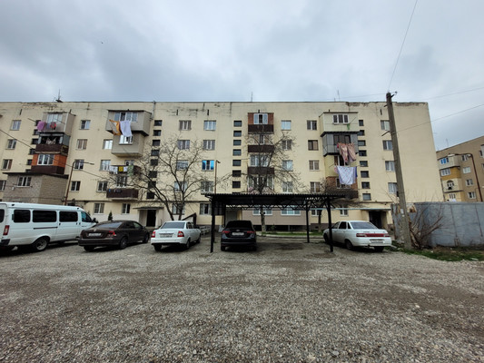 Продам двухкомнатную (2-комн.) квартиру, Фрунзе ул, 3, Баксан г