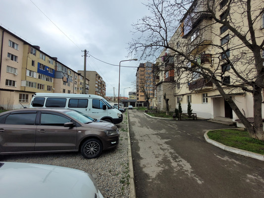 Продам двухкомнатную (2-комн.) квартиру, Фрунзе ул, 3, Баксан г