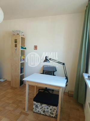 Продам однокомнатную (1-комн.) квартиру, Ленинский пр-кт, 127, Москва г