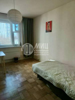 Продам однокомнатную (1-комн.) квартиру, Ленинский пр-кт, 127, Москва г