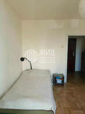 Продам однокомнатную (1-комн.) квартиру, Ленинский пр-кт, 127, Москва г