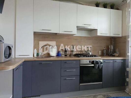 Продам двухкомнатную (2-комн.) квартиру, Восточная ул, 1, Кохма г