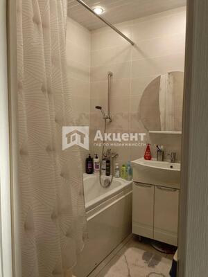 Продам двухкомнатную (2-комн.) квартиру, Восточная ул, 1, Кохма г