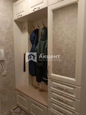 Продам двухкомнатную (2-комн.) квартиру, Восточная ул, 1, Кохма г