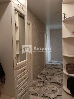 Продам двухкомнатную (2-комн.) квартиру, Восточная ул, 1, Кохма г