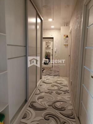 Продам двухкомнатную (2-комн.) квартиру, Восточная ул, 1, Кохма г