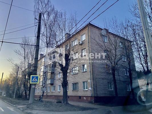 Продам двухкомнатную (2-комн.) квартиру, 2-я Лагерная ул, 53, Иваново г