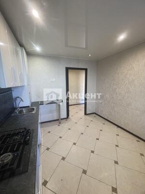 Продам трехкомнатную (3-комн.) квартиру, Новая Ильинка мкр, 11, Иваново г