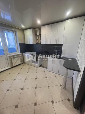 Продам трехкомнатную (3-комн.) квартиру, Новая Ильинка мкр, 11, Иваново г