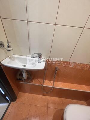 Продам трехкомнатную (3-комн.) квартиру, Новая Ильинка мкр, 11, Иваново г