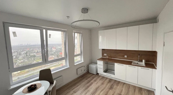 Продам двухкомнатную (2-комн.) квартиру, Лесная ул, 6, Коробово д