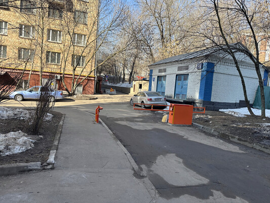 Продам трехкомнатную (3-комн.) квартиру, Трофимова ул, 31, Москва г